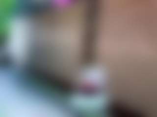 Sandra-Milano's Live Sex Cam Show