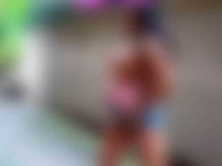 Sandra-Milano's Live Sex Cam Show