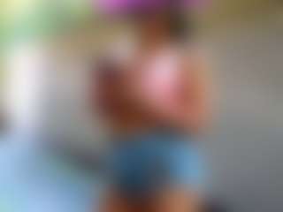 Sandra-Milano's Live Sex Cam Show