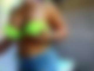 Live cam show with Sandra-Milano - BBW on CSO-WL