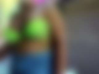 Sandra-Milano's Live Sex Cam Show