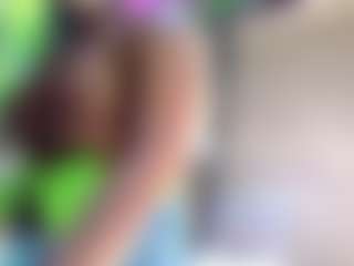 Sandra-Milano's Live Sex Cam Show