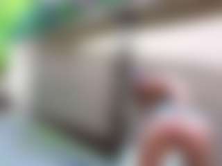 Live cam show with Sandra-Milano - Fingers on liverealitysex.com