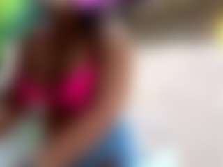 Sandra-Milano's Live Sex Cam Show
