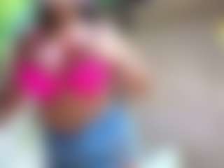 Live cam show with Sandra-Milano - Genital Piercings on CamwithHer