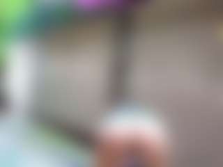 Sandra-Milano's Live Sex Cam Show