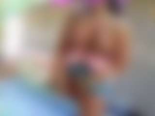 Sandra-Milano's Live Sex Cam Show
