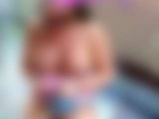 Sandra-Milano's Live Sex Cam Show