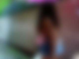 Sandra-Milano's Live Sex Cam Show