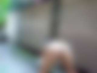 Sandra-Milano's Live Sex Cam Show