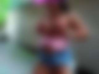 Sandra-Milano's Live Sex Cam Show