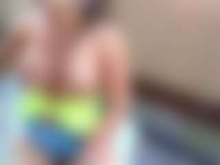 Sandra-Milano's Live Sex Cam Show
