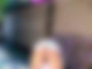 Sandra-Milano's Live Sex Cam Show