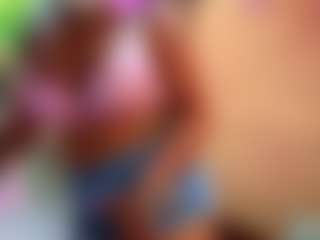 Live cam show with Sandra-Milano - Lush Teen (18+) on Chatstar