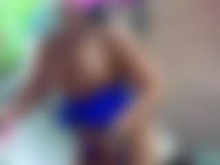Sandra-Milano's Live Sex Cam Show