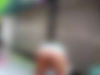 Sandra-Milano's Live Sex Cam Show