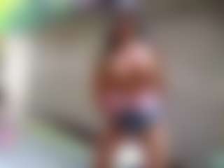Sandra-Milano's Live Sex Cam Show