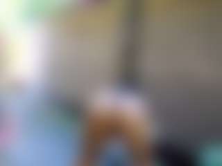 Sandra-Milano's Live Sex Cam Show
