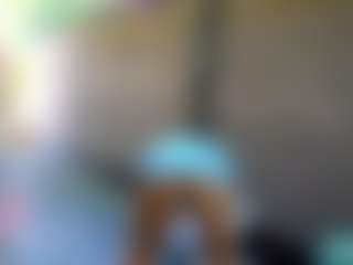 Sandra-Milano's Live Sex Cam Show