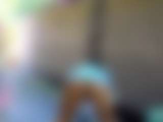 Sandra-Milano's Live Sex Cam Show