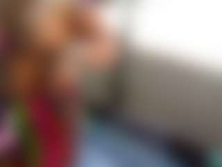 Live cam show with Sandra-Milano - Toys on x69.live