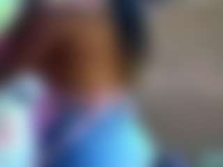 Live cam show with Sandra-Milano - Smoking on googirlz