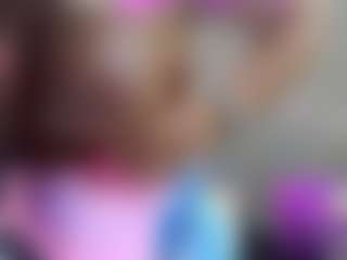 Sandra-Milano's Live Sex Cam Show