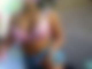 Live cam show with Sandra-Milano - Dirty Talk on boobsie.com