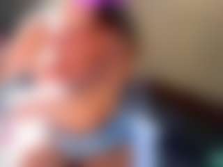 Sandra-Milano's Live Sex Cam Show