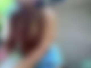 Live cam show with Sandra-Milano - Shower on madthumbs