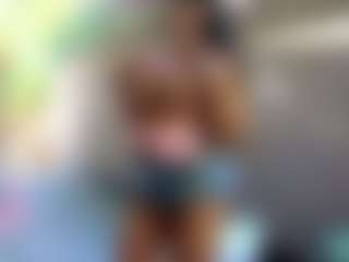 Sandra-Milano's Live Sex Cam Show