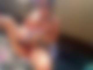 Sandra-Milano's Live Sex Cam Show