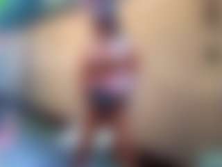 Sandra-Milano's Live Sex Cam Show