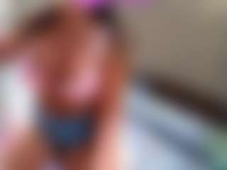 Sandra-Milano's Live Sex Cam Show