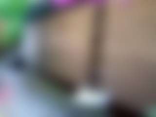 Sandra-Milano's Live Sex Cam Show