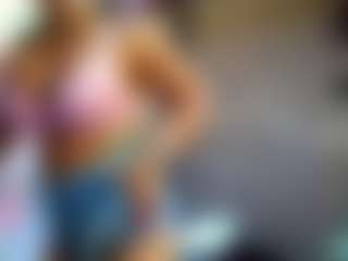 Sandra-Milano's Live Sex Cam Show