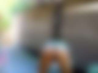 Sandra-Milano's Live Sex Cam Show