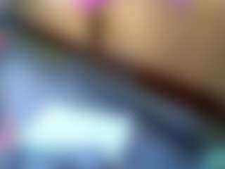 Sandra-Milano's Live Sex Cam Show