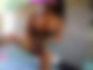 Sandra-Milano's Live Sex Cam Show