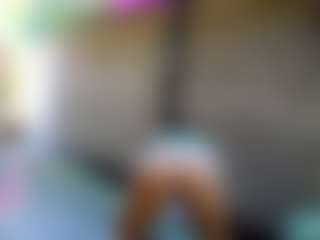 Sandra-Milano's Live Sex Cam Show