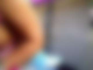 Sandra-Milano's Live Sex Cam Show