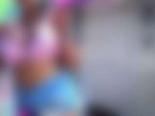 Sandra-Milano's Live Sex Cam Show