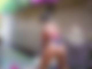 Sandra-Milano's Live Sex Cam Show