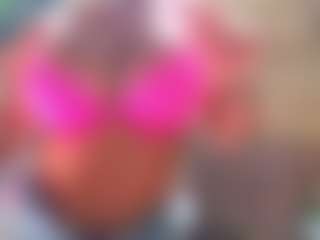 Sandra-Milano's Live Sex Cam Show
