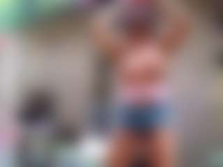 Sandra-Milano's Live Sex Cam Show