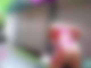 Sandra-Milano's Live Sex Cam Show