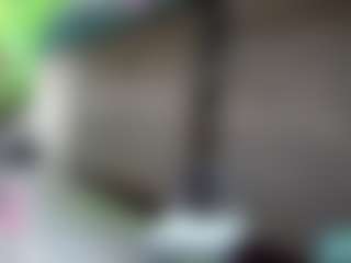 Live cam show with Sandra-Milano - Shower on StripNow