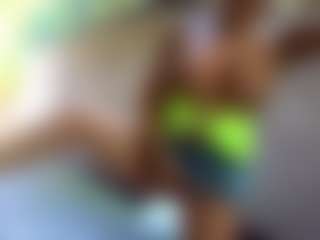 Sandra-Milano's Live Sex Cam Show
