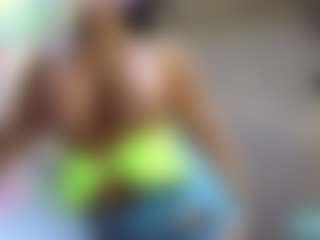 Sandra-Milano's Live Sex Cam Show