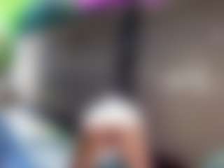 Sandra-Milano's Live Sex Cam Show